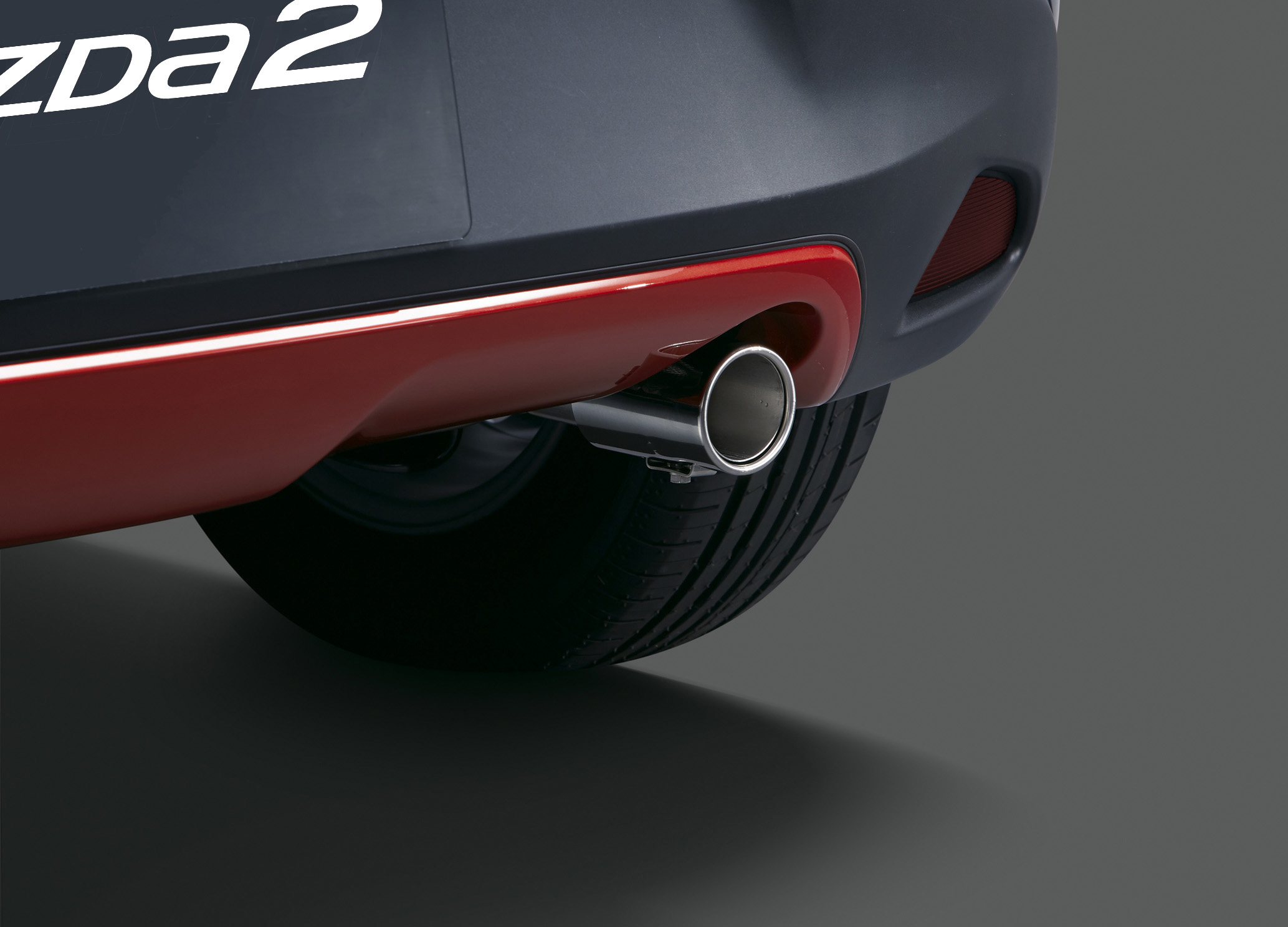 Sportowa końcówka tłumika chromowana DA6CV4260A, Mazda 2 DJ1, 2 DJ1 (2020) #1